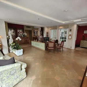 4* Hotel Le Relais Médicis